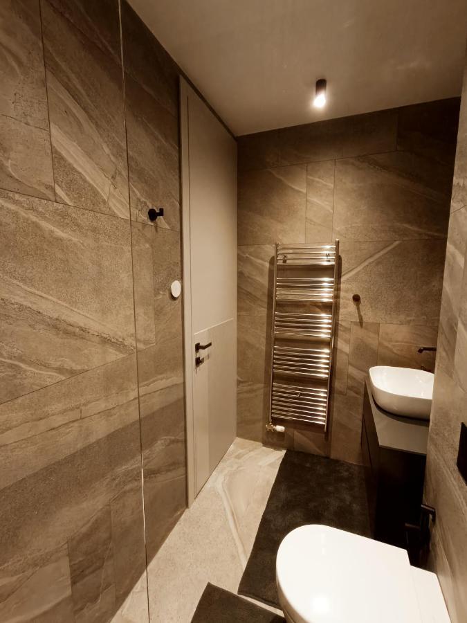 Apartment Luxapart Vrbanjusa Old City Centar Free Parking