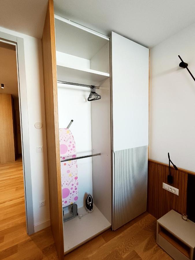 Apartment Luxapart Vrbanjusa Old City Centar Free Parking *